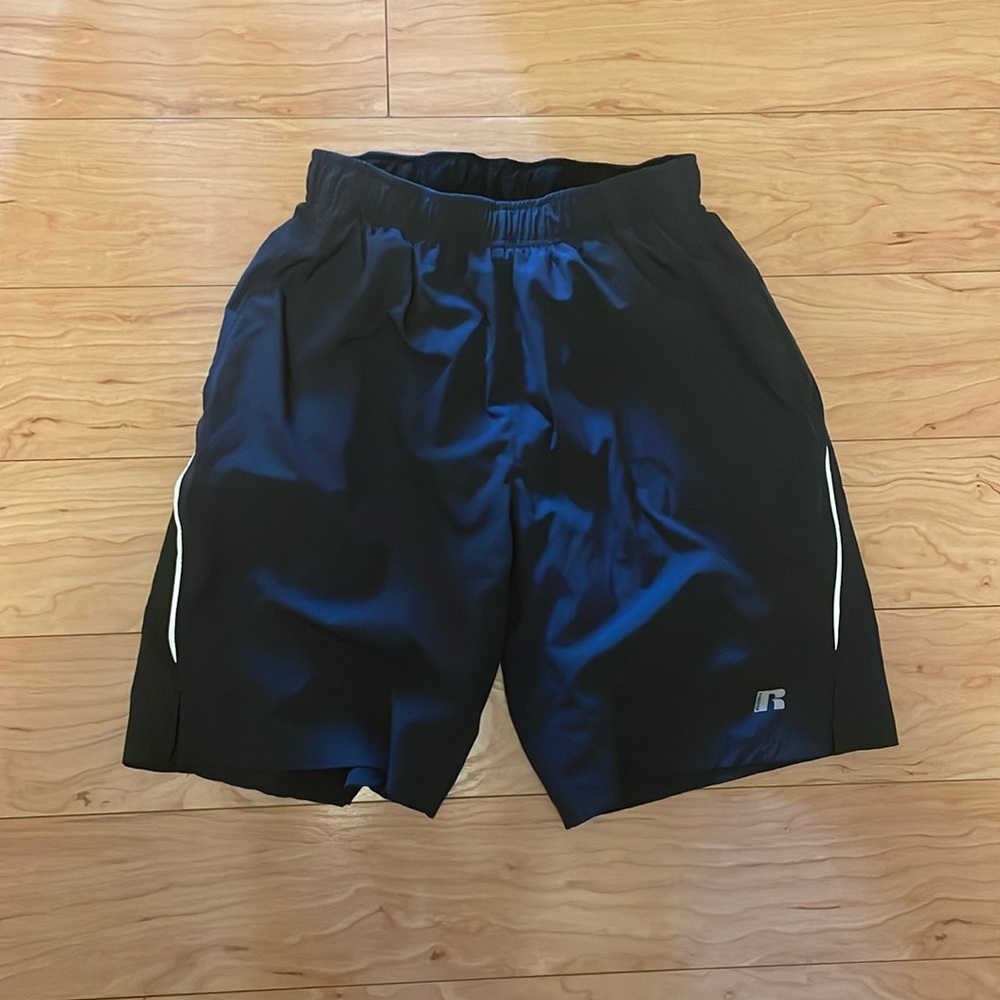 dark grey russell athletic shorts size s